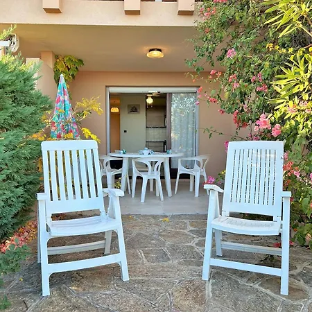 Studio Avec Coin Nuit, Parking, Proche Plage - - Fr-1-251-50 Le Lavandou